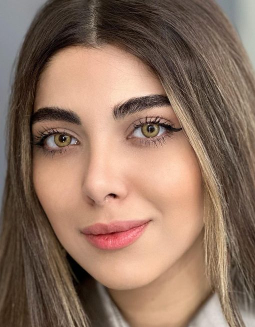 خرید لنز سبز عسلی روشن دور دار Virginia