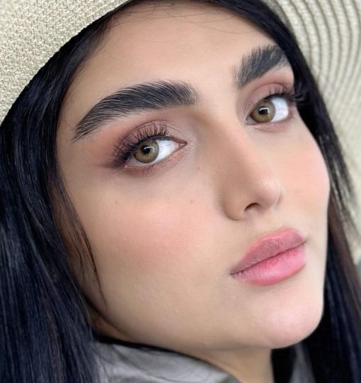 خرید لنز عسلی Larisa