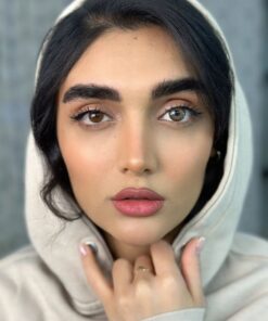 خرید لنز عسلی Valentino