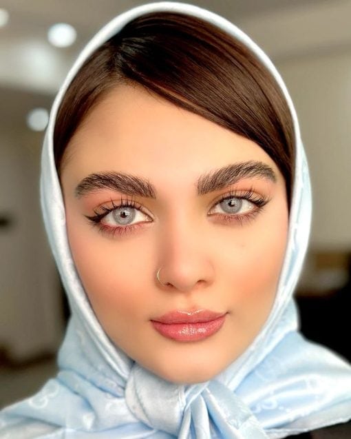 خرید لنز یونیک رنگ کارنلین