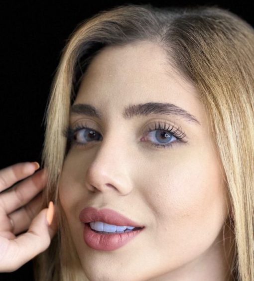 خرید لنز آبی روشن دور محو Nill