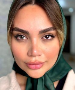 خرید لنز یونیک ویستریا
