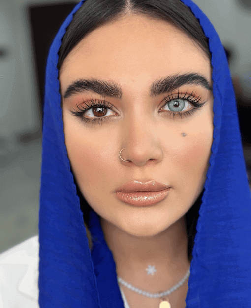 خرید لنز یونیک باربی بلو