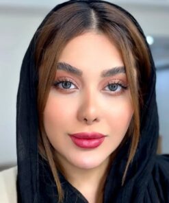 خرید لنز یونیک رنگ ژربرا