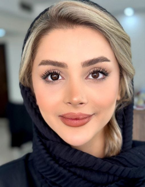 خرید لنز یونیک نچرال بلک