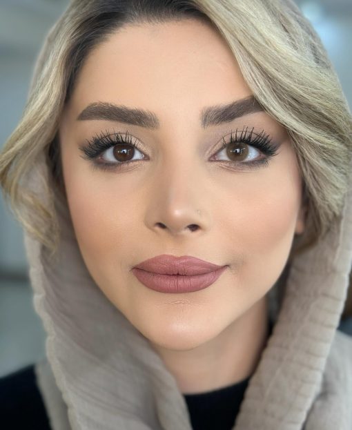 خرید لنز یونیک پارودیا