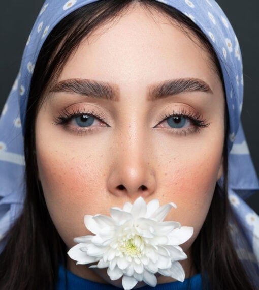 لنز آبی بدون دور Ruby Blue - Image 2
